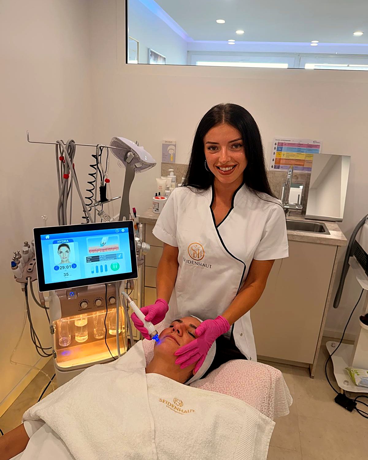 HydraFacial – Tiefenreinigung im Seidenhaut Kosmetikstudio Egelsbach